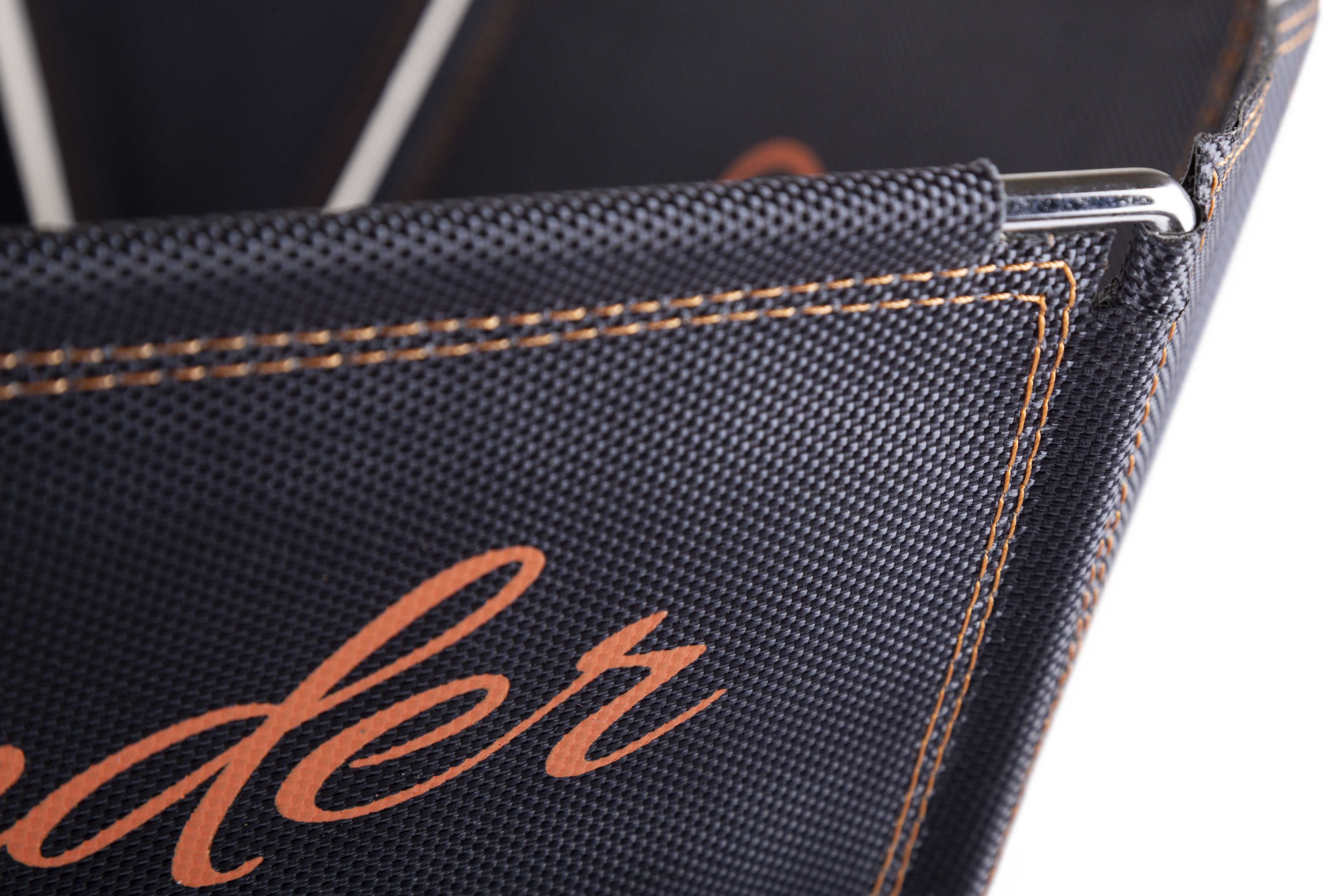 Ballwurfmaschine Staneg Feeder